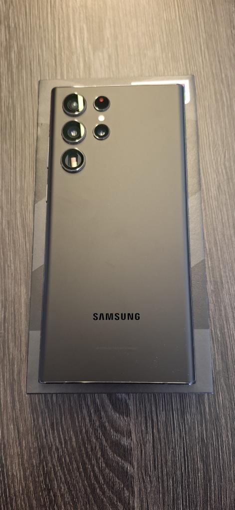 Samsung Galaxy S22 Ultra