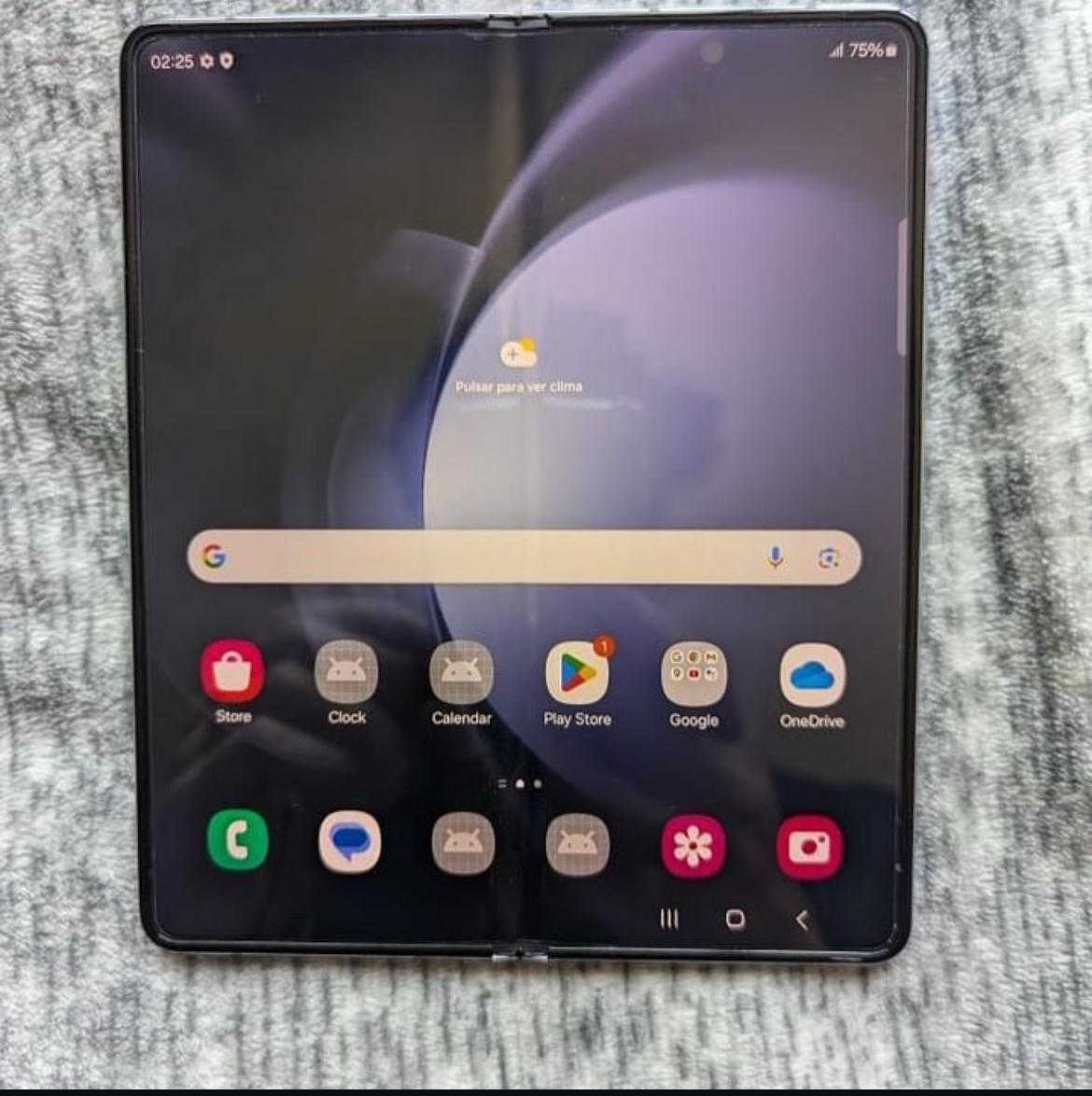 Samsung Galaxy Z Fold 5